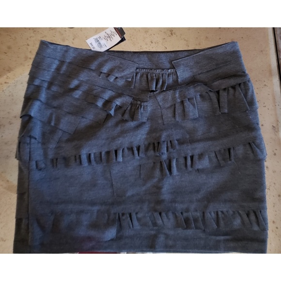 Metropark Dresses & Skirts - Metropark Skirt